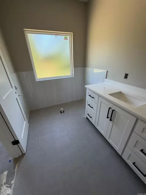 Bath - 108 Michael Dr, Beebe, AR 72012 photo 3 of 5