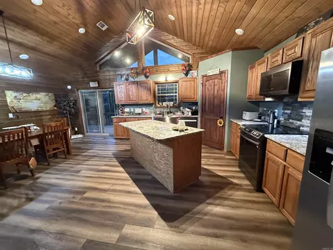 Kitchen - 519 Duff Rd, Lamar, AR 72846 photo 1 of 1