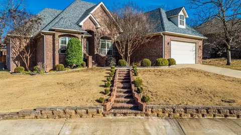 803 Tumbling Cir, Cabot, AR 72023 photo 1