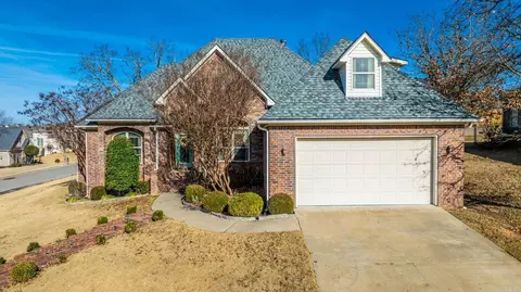 803 Tumbling Cir, Cabot, AR 72023 photo 2