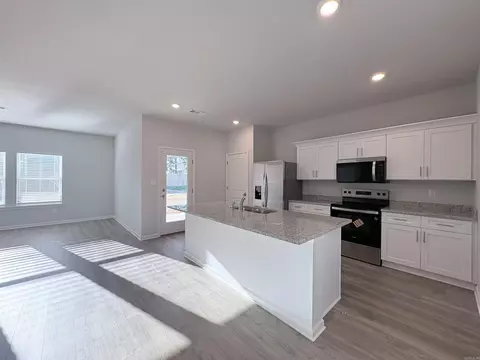 Kitchen - 95 Clearwater Dr, Brookland, AR 72417 photo 1 of 3