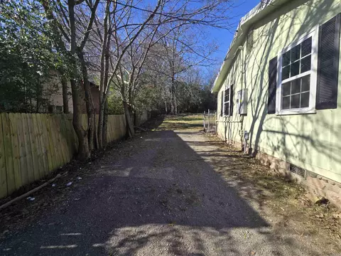 Exterior - 4 Jessilea, Conway, AR 72032 photo 7 of 15