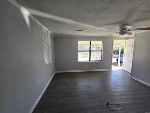 Living - 4 Jessilea, Conway, AR 72032 photo 2 of 2