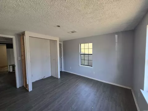 Bedroom - 4 Jessilea, Conway, AR 72032 photo 2 of 6