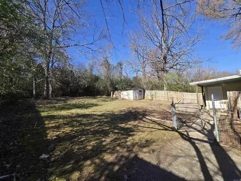Exterior - 4 Jessilea, Conway, AR 72032 photo 9 of 15
