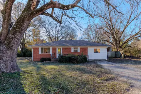 107 B St, Perryville, AR 72126