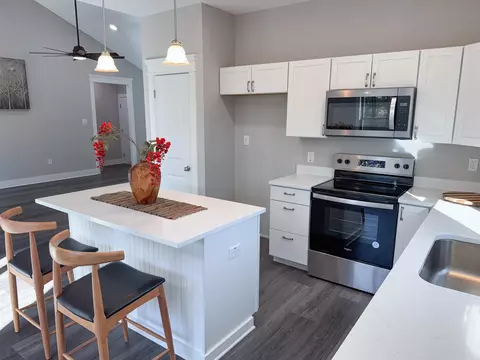 Kitchen - 44 Indian Meadows Dr, Quitman, AR 72131 photo 3 of 3