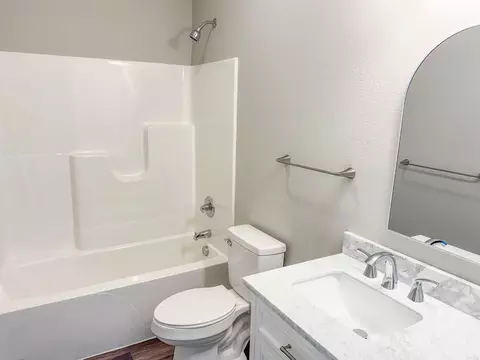 Bath - 44 Indian Meadows Dr, Quitman, AR 72131 photo 3 of 3