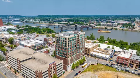 521 E President Clinton Ave #1401, Little Rock, AR 72201