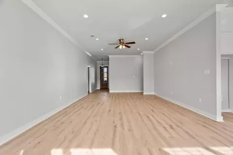 Living - 2321 Bridgegate Dr, Conway, AR 72034 photo 2 of 5