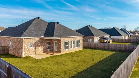 Exterior - 2321 Bridgegate Dr, Conway, AR 72034 photo 5 of 6
