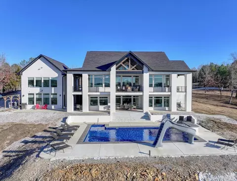 255 Falcon Ridge Trl, Hot Springs Village, AR 71909
