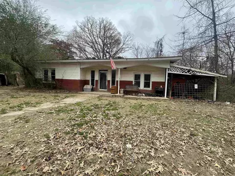 410 Lum Ave, Mena, AR 71953