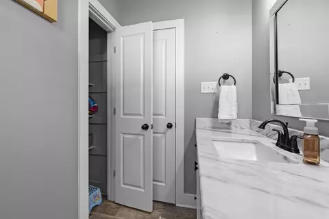 Bath - 125 Mayberry Dr, Cabot, AR 72023 photo 7 of 8
