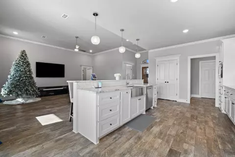 Kitchen - 125 Mayberry Dr, Cabot, AR 72023 photo 4 of 4