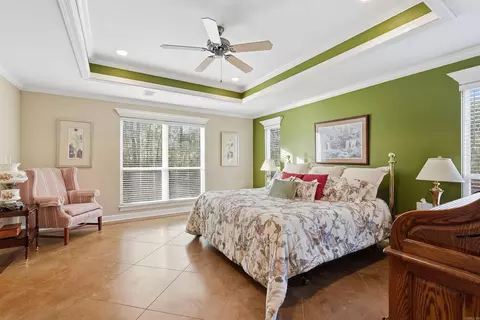 Bedroom - 2121 Donham, Bauxite, AR 72011 photo 2 of 5