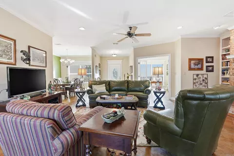 Living - 2121 Donham, Bauxite, AR 72011 photo 6 of 6
