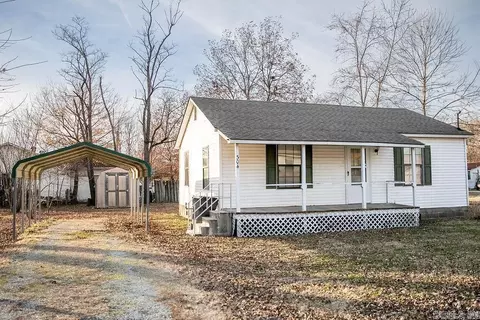 304 N 12th Ave, Paragould, AR 72450
