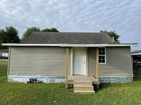 1507 W Emerson St, Paragould, AR 72450