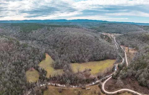 1245 Cr 124, Calico Rock, AR 72519