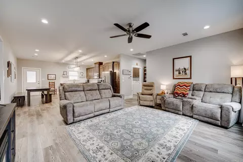 Living - 62 Ridge Dr, Greenbrier, AR 72058 photo 1 of 2