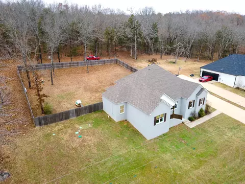 Exterior - 62 Ridge Dr, Greenbrier, AR 72058 photo 9 of 9