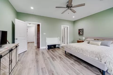 Bedroom - 62 Ridge Dr, Greenbrier, AR 72058 photo 3 of 7