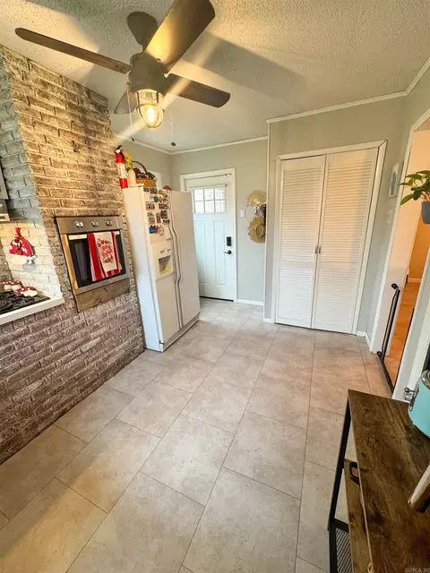117 S Fourth St, Benton, AR 72015 photo 12
