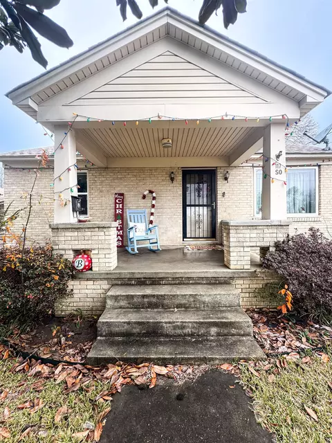 117 S Fourth St, Benton, AR 72015 photo 2
