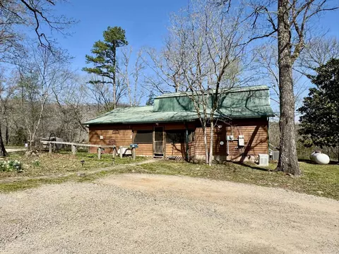 404 Bone Island Rd, Melbourne, AR 72556
