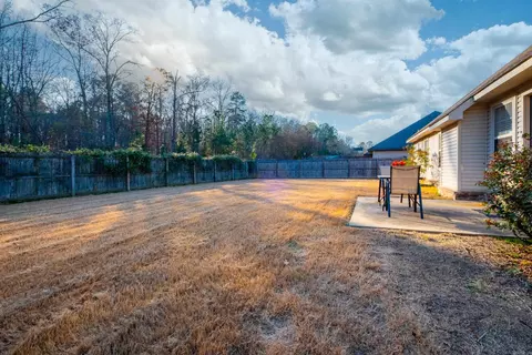 Exterior - 1194 Oak Glenn Loop, Bryant, AR 72022 photo 4 of 4