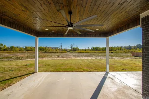 Exterior - 1064 Duke Dr, Bauxite, AR 72011 photo 8 of 9