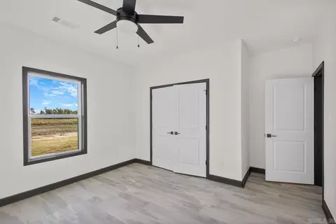 Bedroom - 1064 Duke Dr, Bauxite, AR 72011 photo 7 of 7