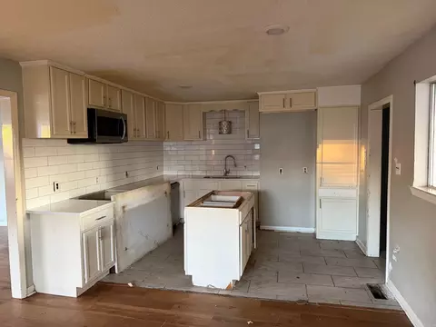 1111 E North St, Benton, AR 72015 photo 5
