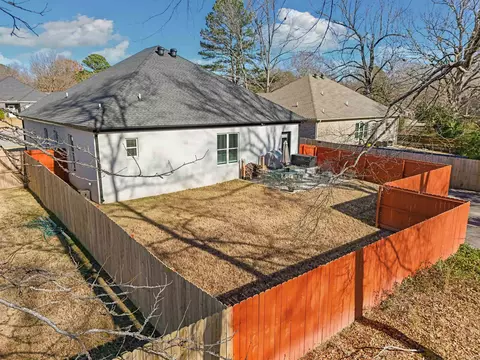 Exterior - 2815 Carmichael Dr, Conway, AR 72034 photo 5 of 6
