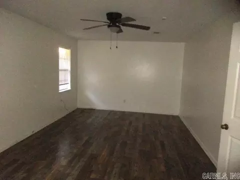 Living - 1501 Blackhawk Ridge Ln, Pine Bluff, AR 71603 photo 4 of 4