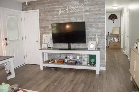 Other - 616 S Elm St, Beebe, AR 72012 photo 1 of 10