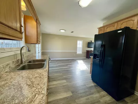 Kitchen - 708 Dwight St, Trumann, AR 72472 photo 3 of 4