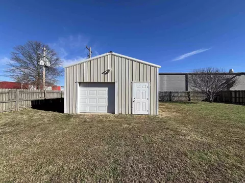 Other - 708 Dwight St, Trumann, AR 72472 photo 7 of 10