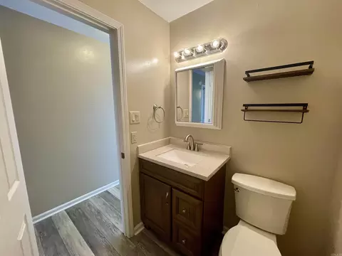 Bath - 708 Dwight St, Trumann, AR 72472 photo 6 of 6