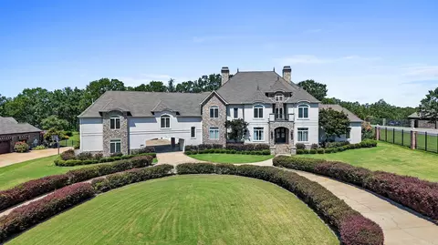 10 Valhalla Dr, Cabot, AR 72023