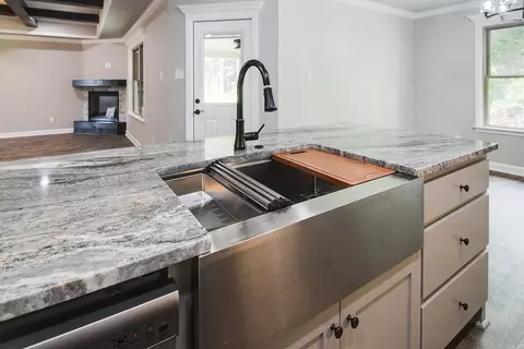Kitchen - 38 Arbor Trail Dr, Cabot, AR 72023 photo 4 of 4