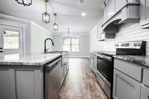 Entry Way - 38 Arbor Trail Dr, Cabot, AR 72023 photo 3 of 4