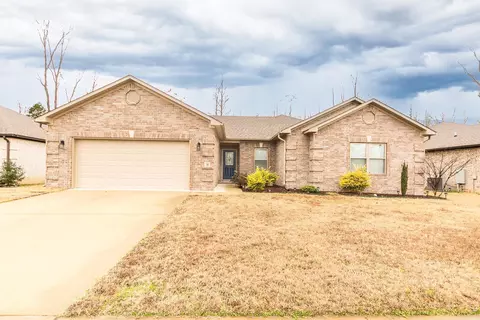 Exterior - 38 Arbor Trail Dr, Cabot, AR 72023 photo 5 of 8