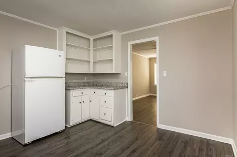 Kitchen - 704 N Cypress St, Beebe, AR 72012 photo 3 of 3