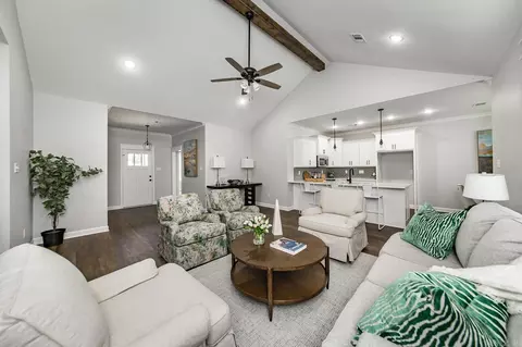 912 E Dell Vista Cv, Cabot, AR 72023 photo 3
