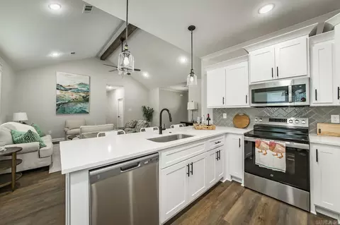 912 E Dell Vista Cv, Cabot, AR 72023 photo 6