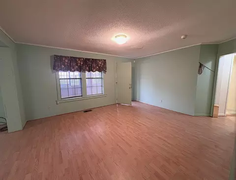 1201 E Main St, Mountain View, AR 72560 photo 6