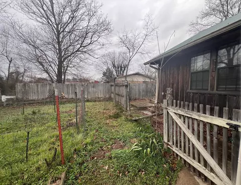 1201 E Main St, Mountain View, AR 72560 photo 28