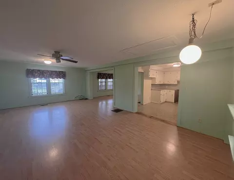 1201 E Main St, Mountain View, AR 72560 photo 10